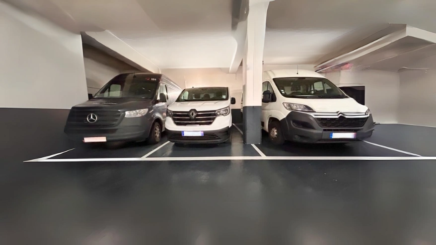 bestelwagen parkeren parijs